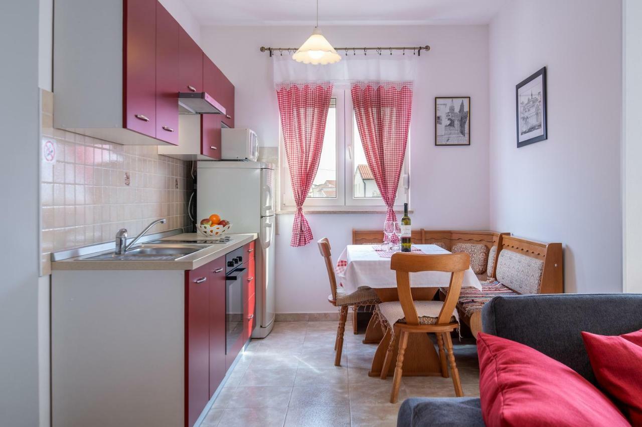 Apartment Bordeaux 29 ロヴィニ エクステリア 写真