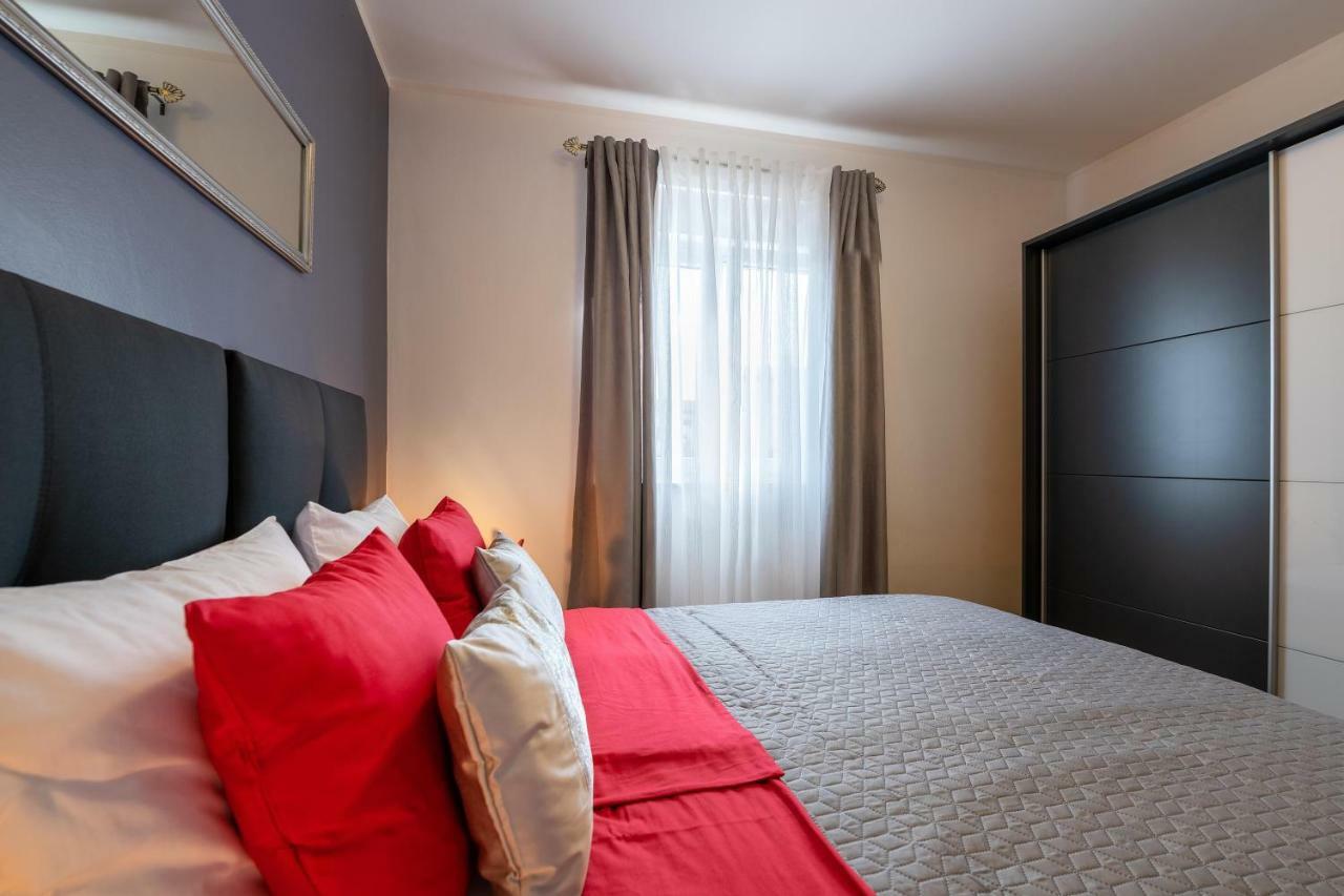 Apartment Bordeaux 29 ロヴィニ エクステリア 写真